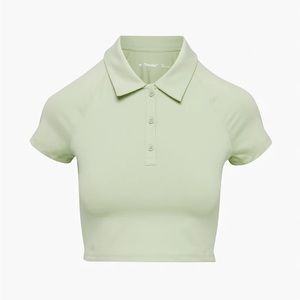 Aritzia tna Cropped T-shirt S